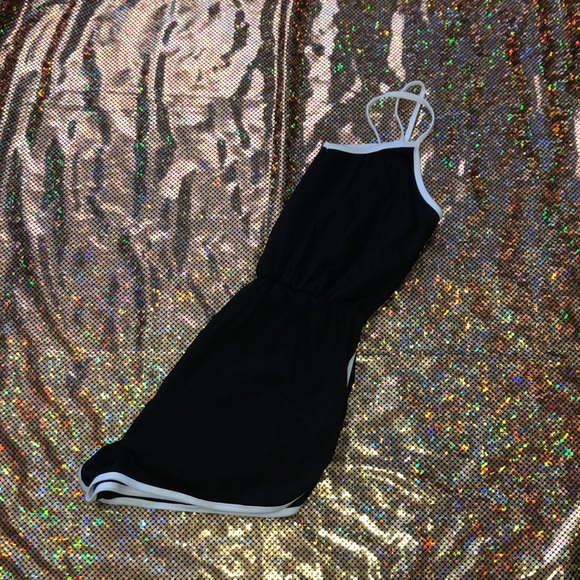 -Boutique- Shorts Romper - Picture 10 of 17